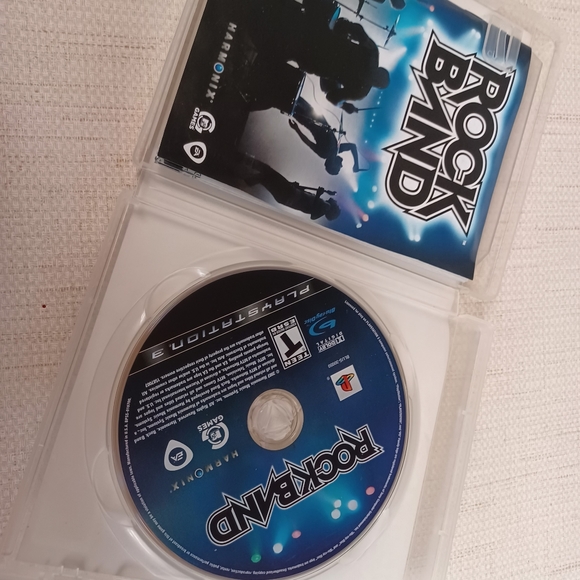 Rock Band PS3 video game - Picture 3 of 4